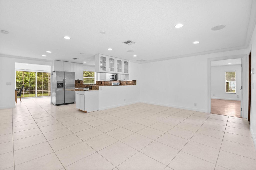 Photo of 16582 Mellen Lane, Jupiter, FL 33478 (MLS # B26025532)