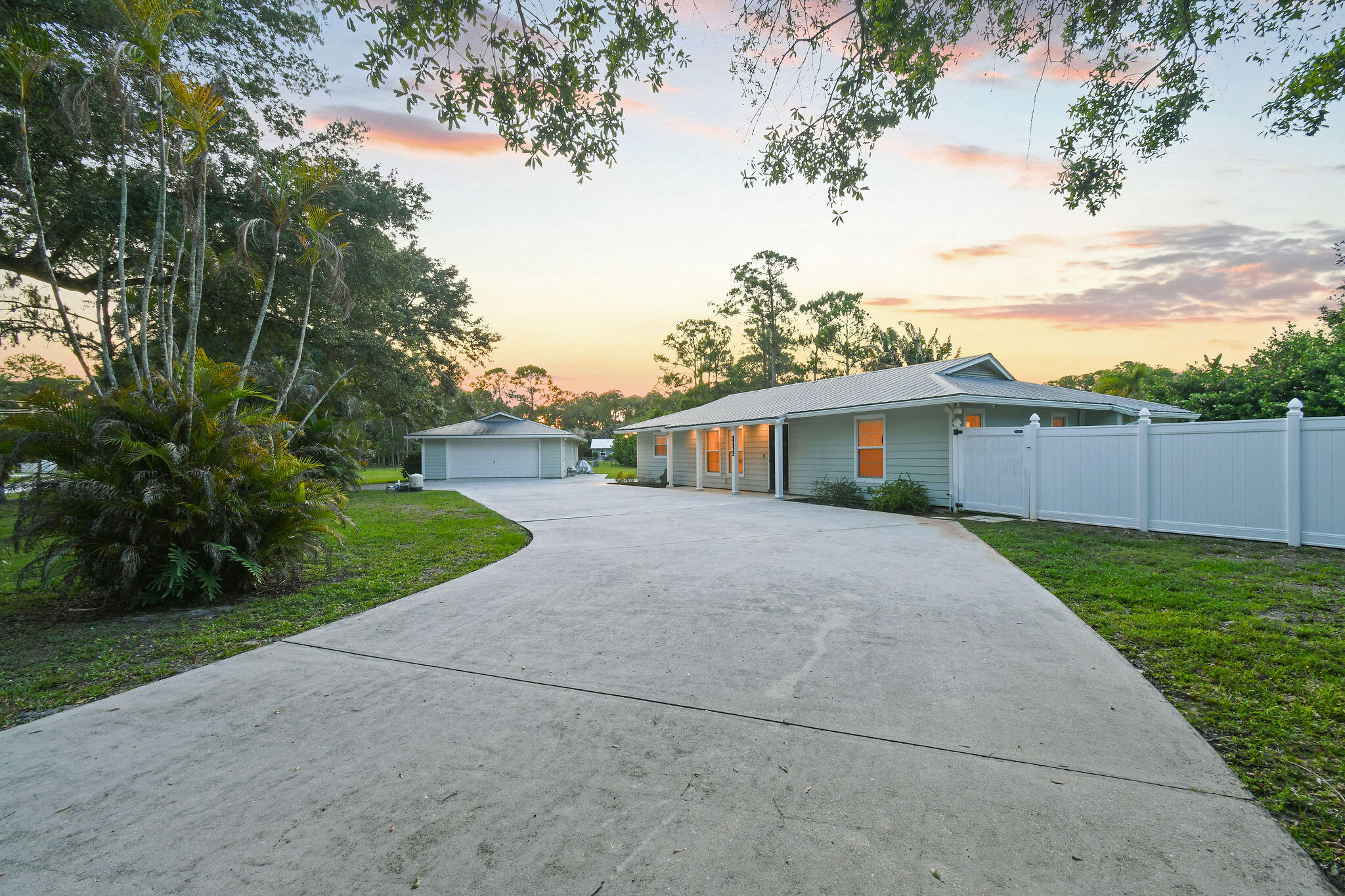 JUPITER FARMS - Residential