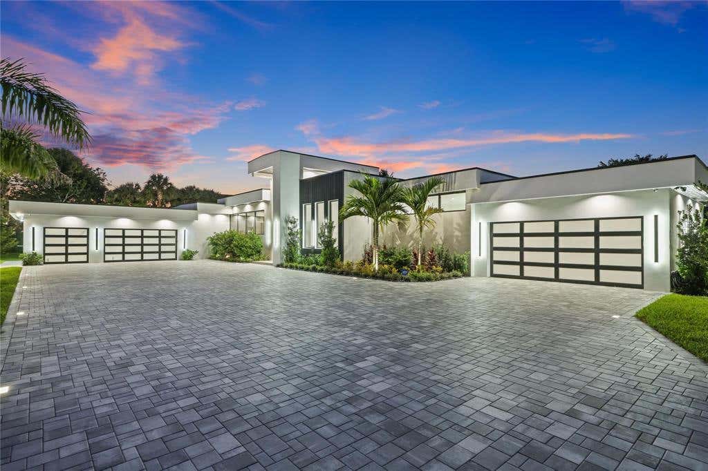 Photo of 8795 Valencia Court, Parkland, FL 33067 (MLS # B26059167)