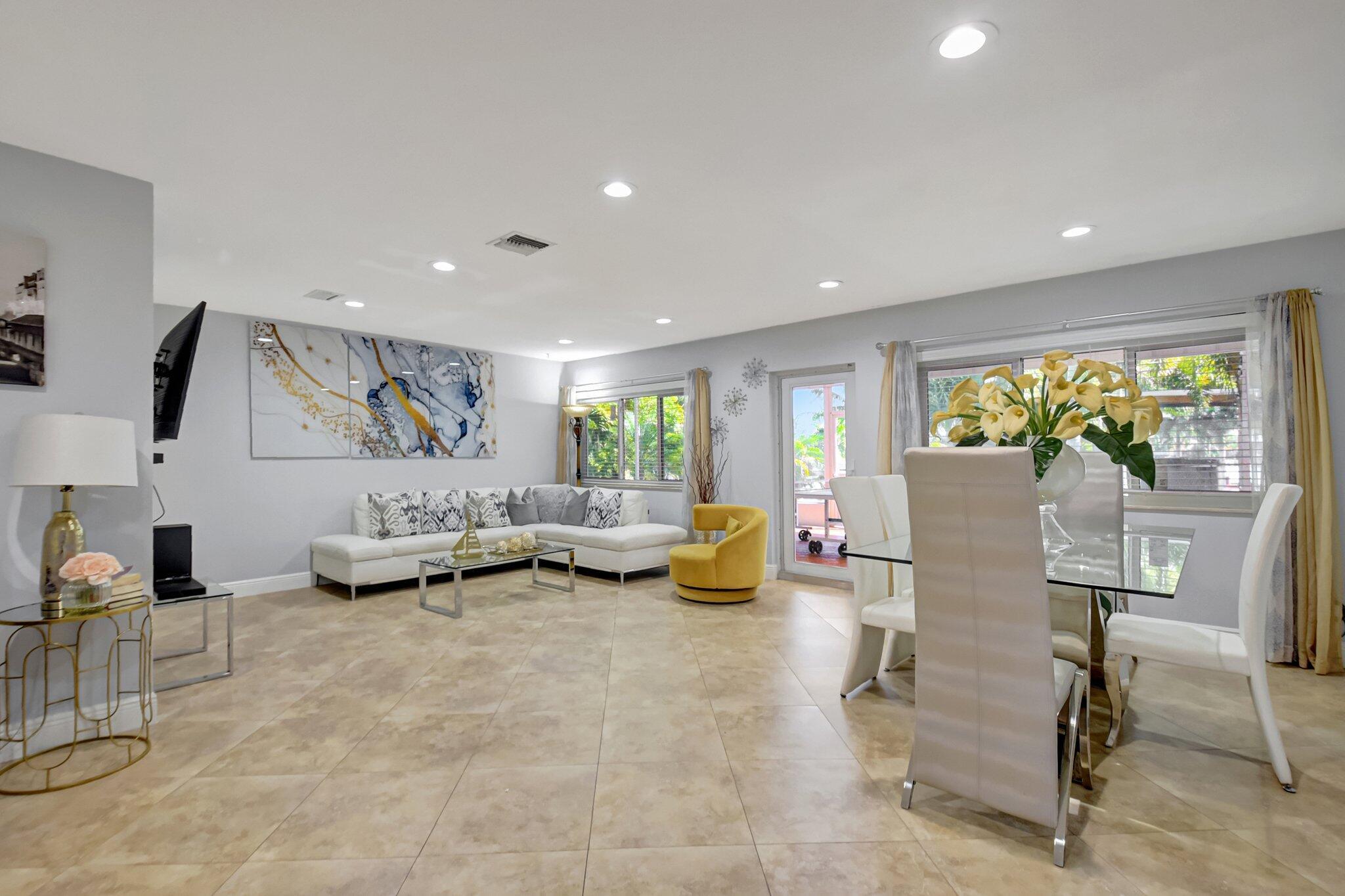 6604 Eastview Drive