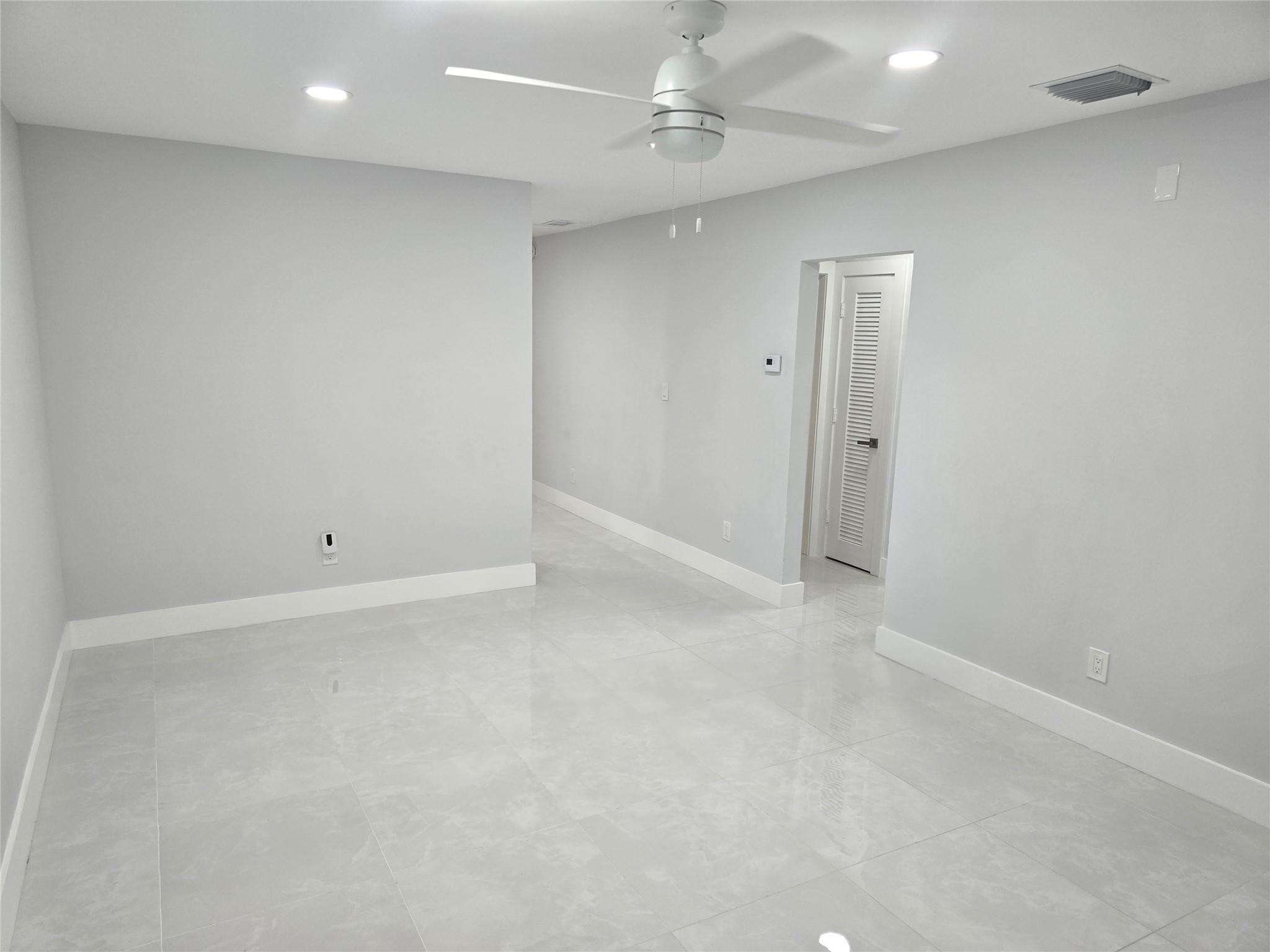 F & D Sub 73-20 B - Residential Lease