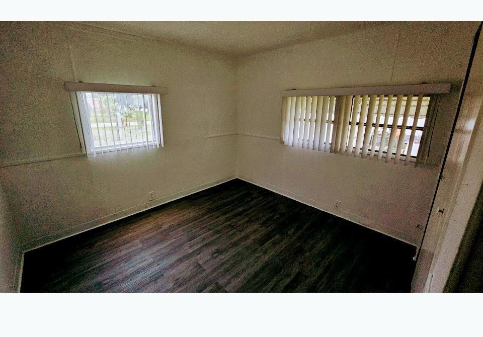 CORAL CAY - Residential