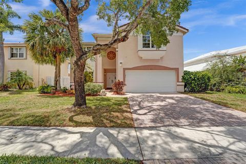 Single Family Residence in Plantation FL 673 133rd Dr Dr.jpg