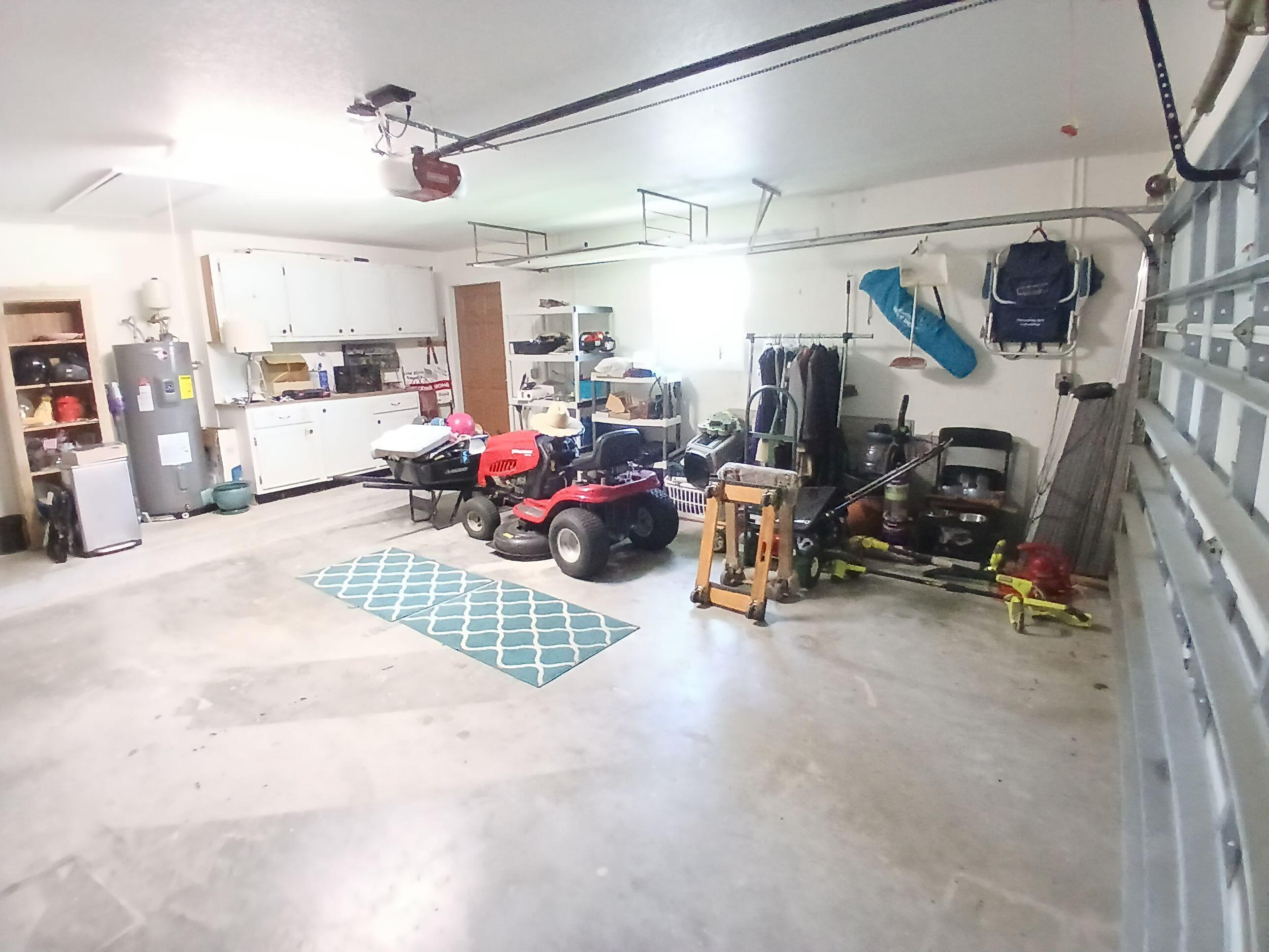 FLORAL PARK LANTANA - Residential
