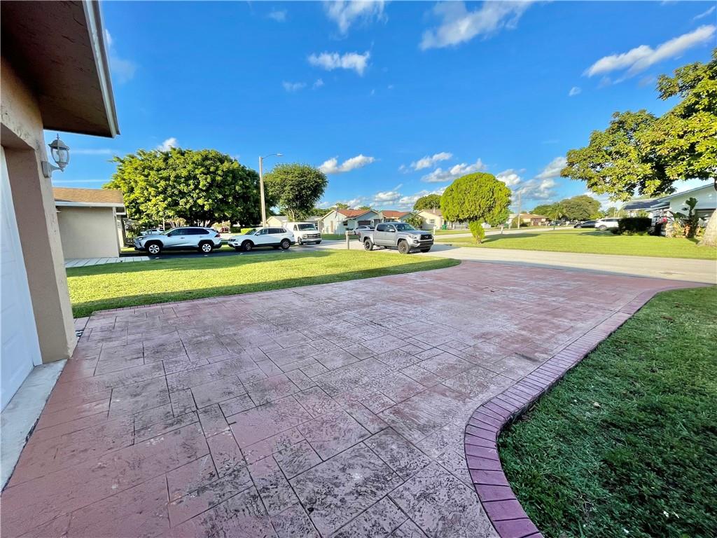 Westwood Community 3 77-4 - Residential
