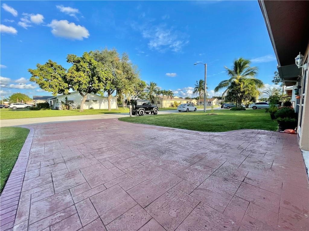 Westwood Community 3 77-4 - Residential
