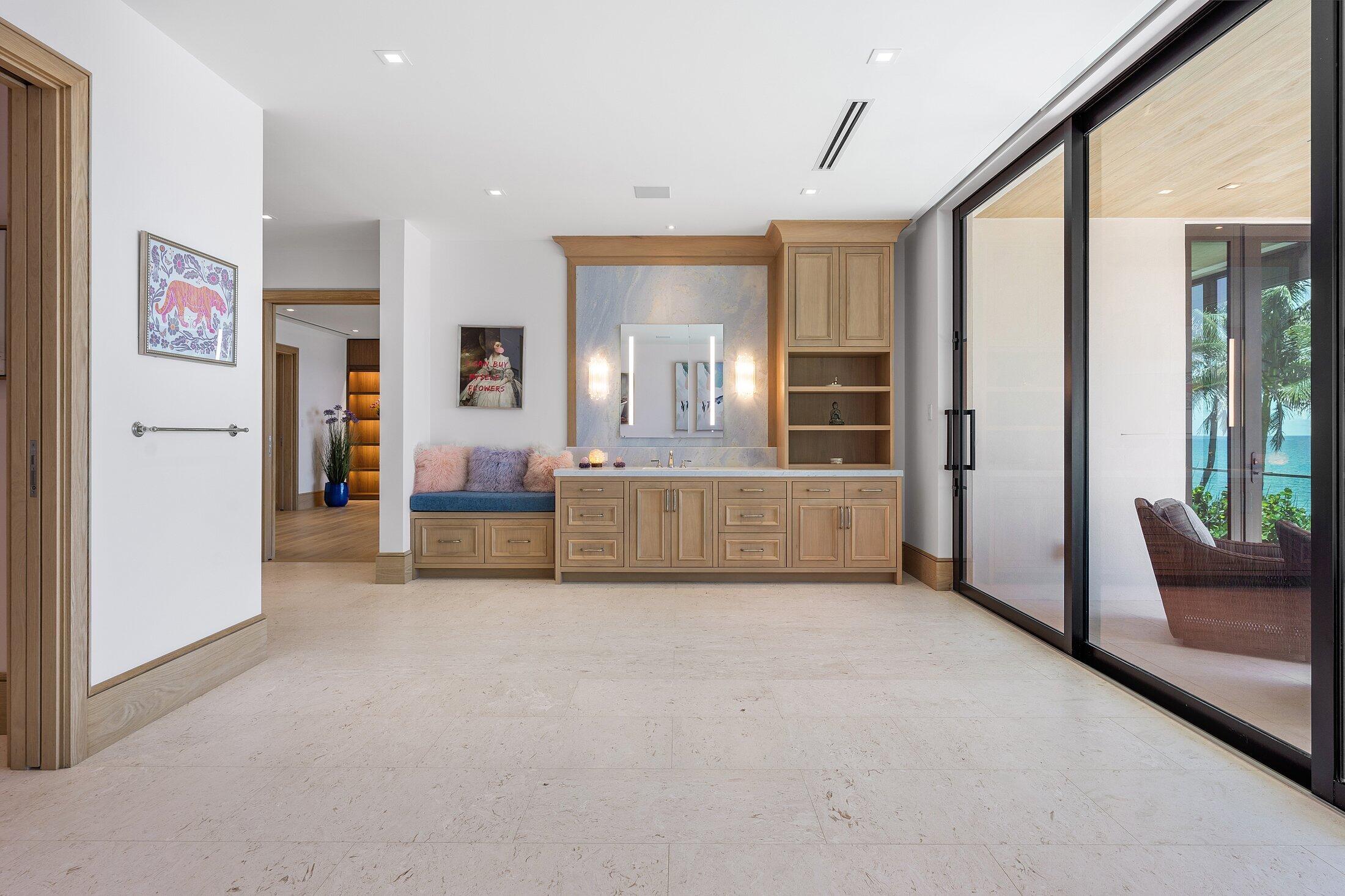 HYPOLUXO BEACH MAP - Residential