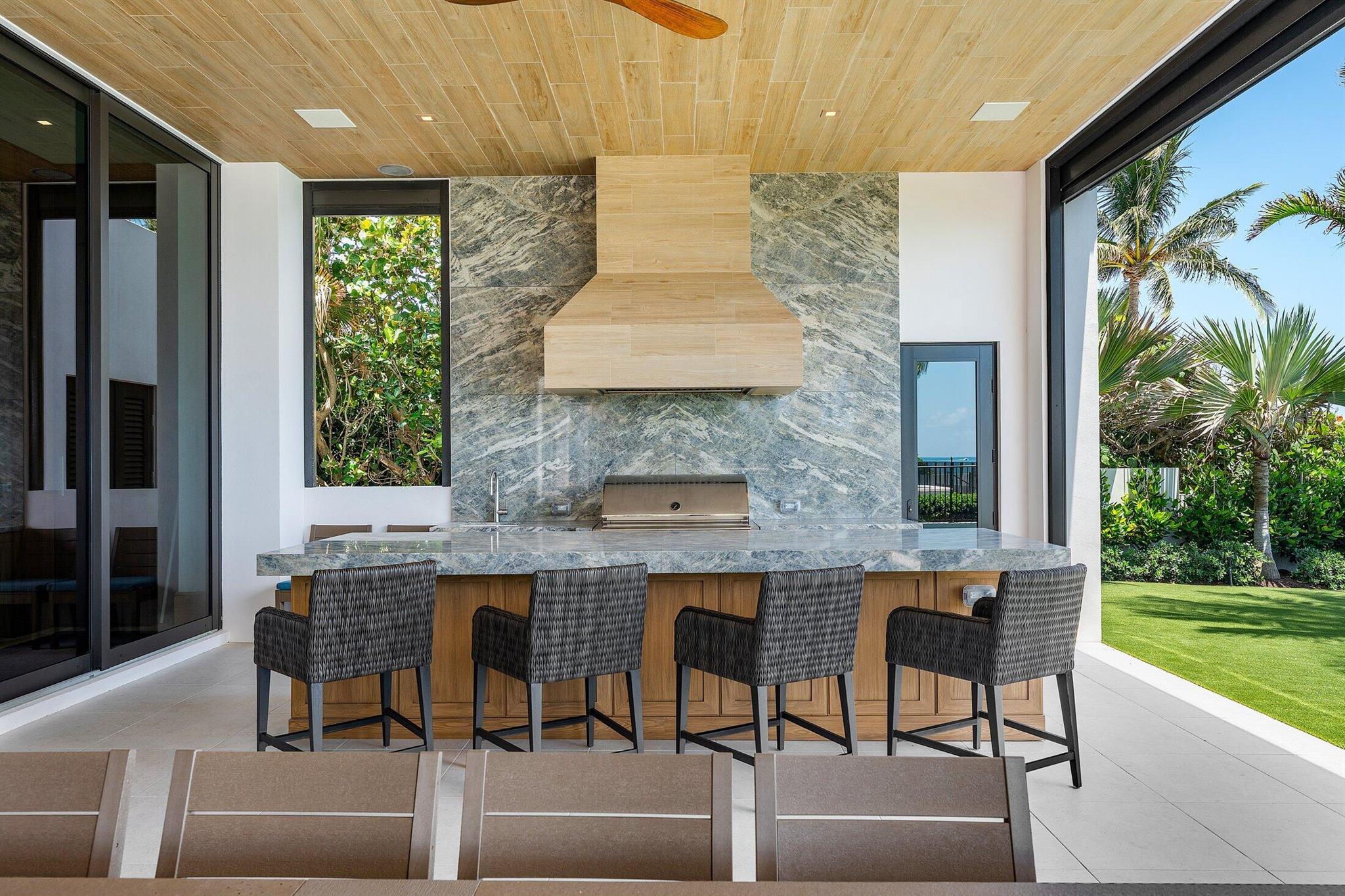 HYPOLUXO BEACH MAP - Residential