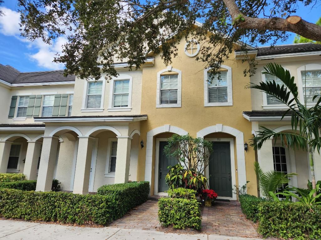 Photo of 705 Dakota Drive #705, Jupiter, FL 33458 (MLS # R11041148)