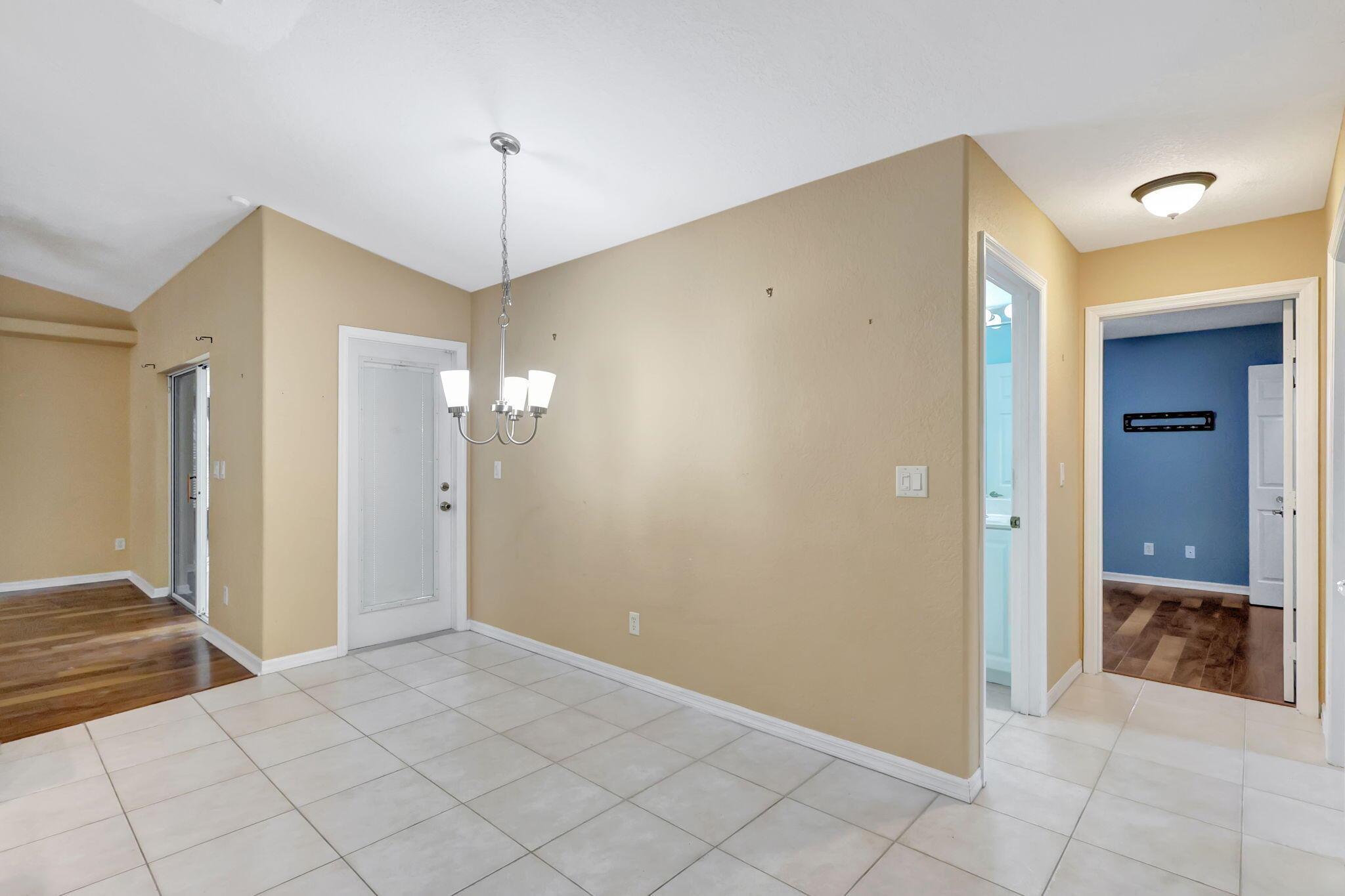 PORT ST LUCIE SECTION 48 - Residential Lease