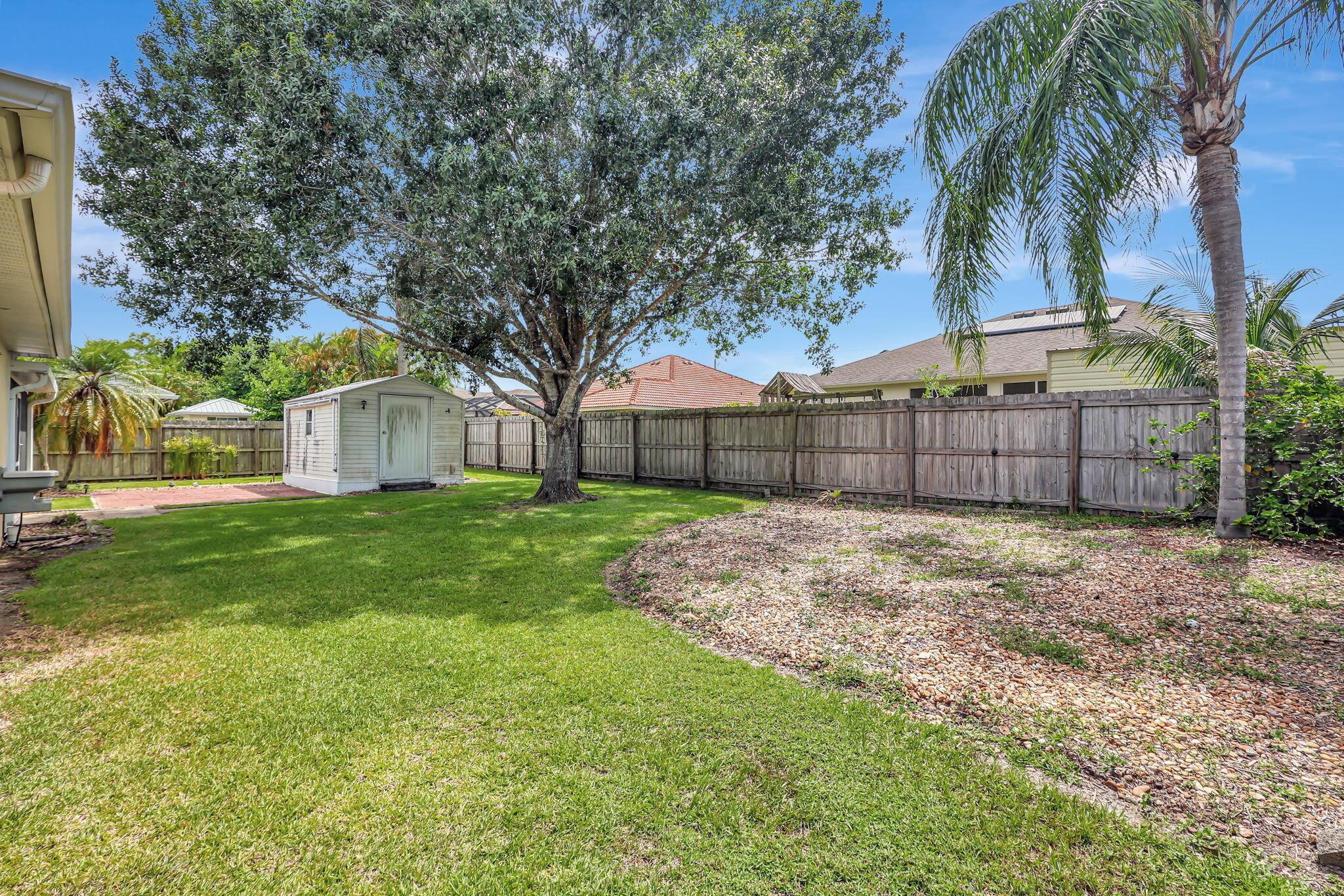 PORT ST LUCIE SECTION 48 - Residential Lease