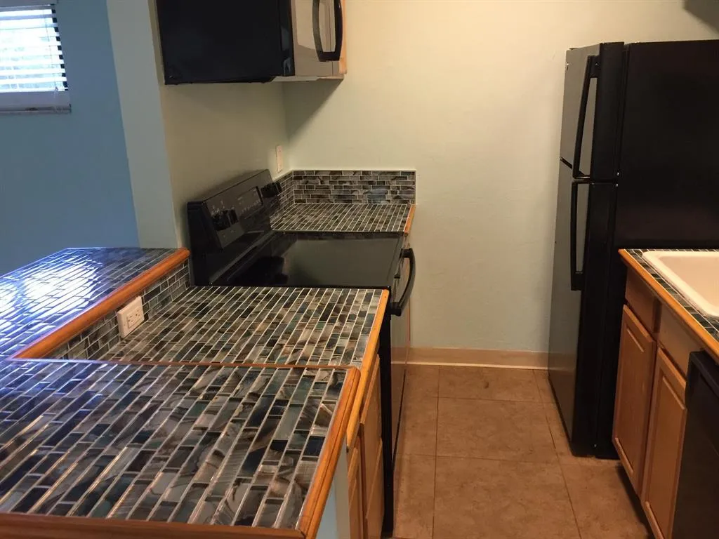 30 Crossings Cir Unit F  