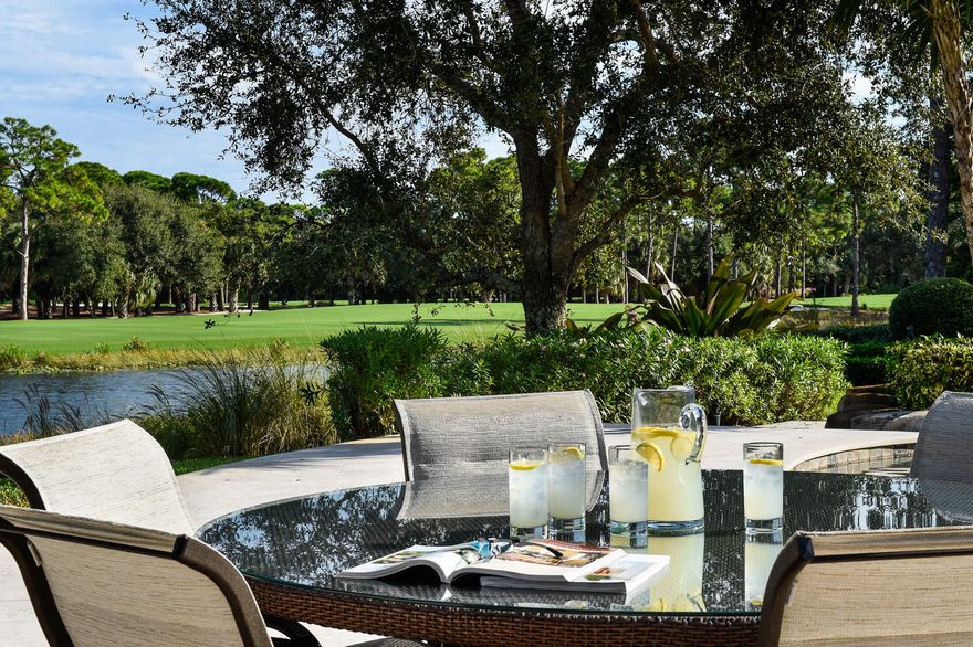 ONE OF THE FINEST BUILDING OPPORTUNITIES IN FLORIDA.  Enjoy 171' of frontage on water and golf overlooking the par 3 second hole on the Jack Nicklaus signature designed golf course at The Bear's Club, one of the finest private residential golf course communities in Florida.  Fewer than 100 properties will occupy this 400 acre community.  Club membership is by invitation only, but not required for home ownership.