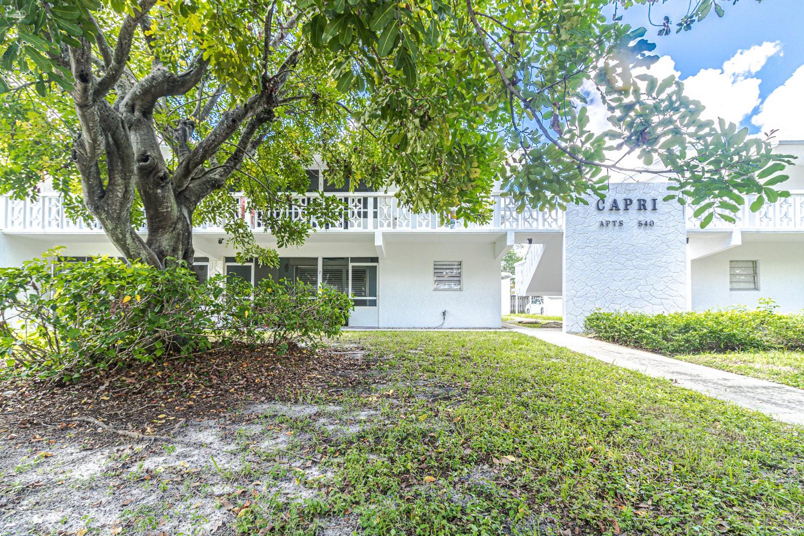 540 N Luna Ct 2