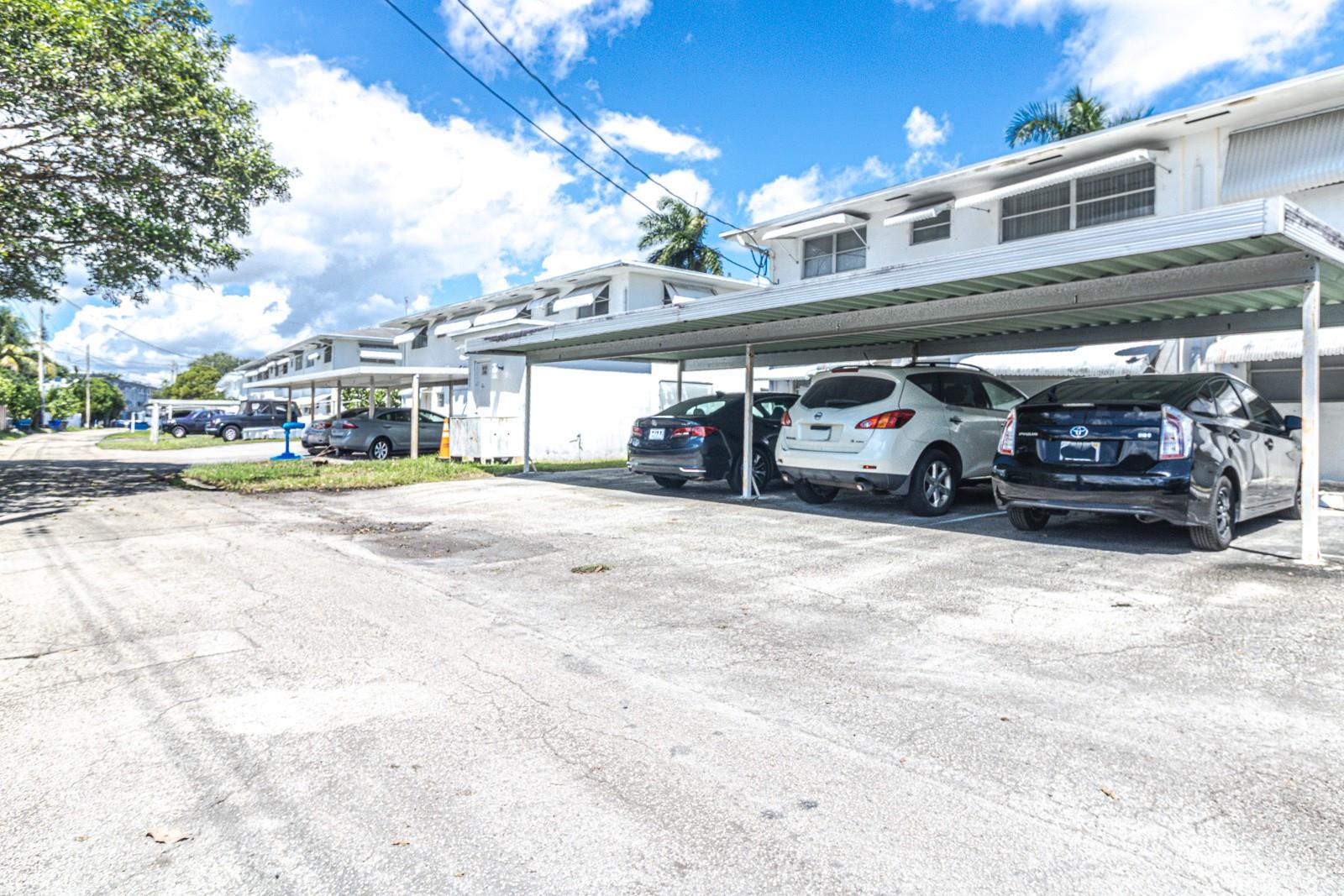 capri condos - Residential