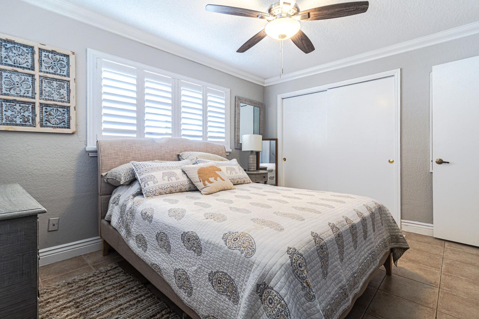 capri condos - Residential