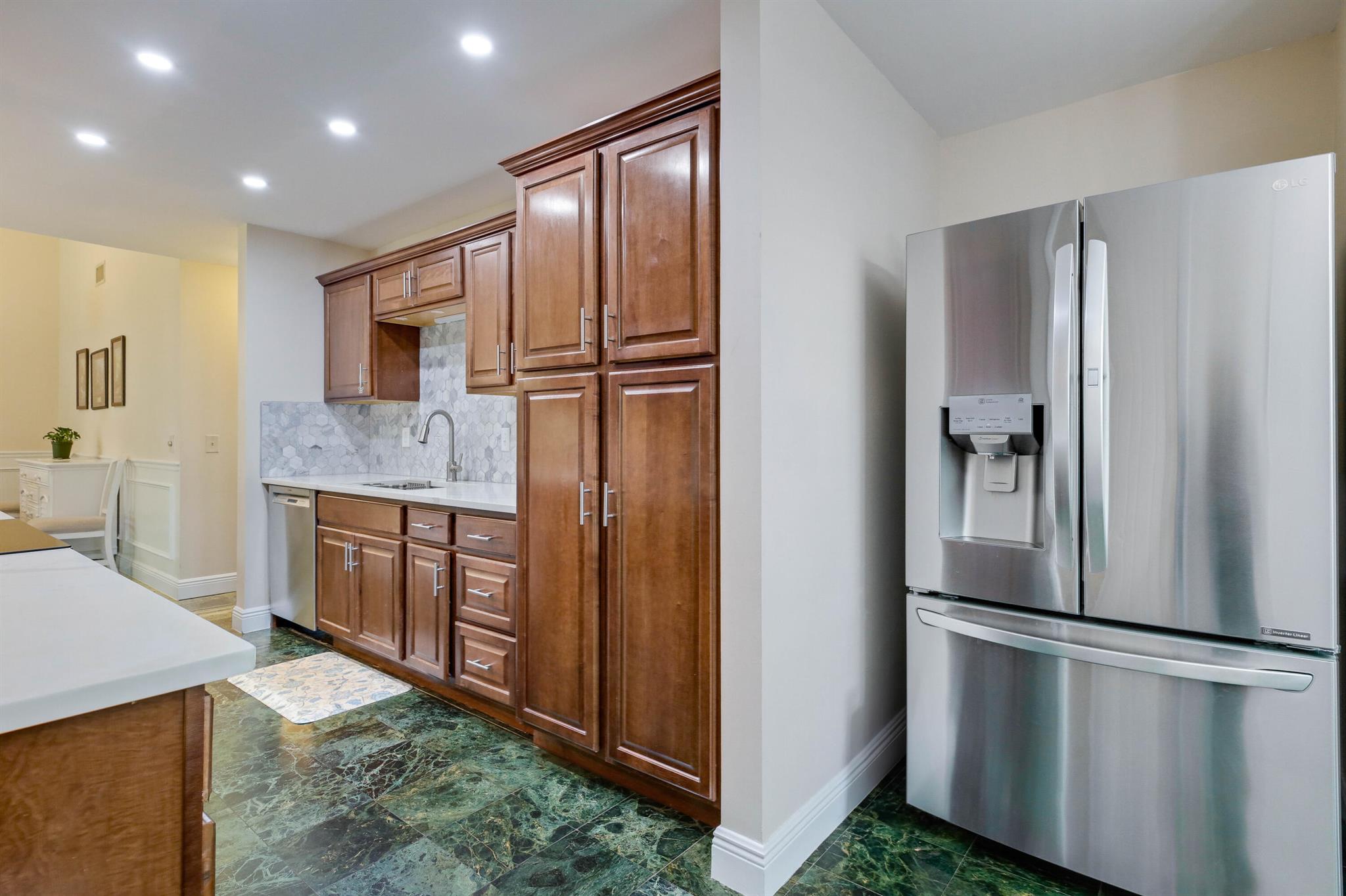 FOUNTAINS - Residential