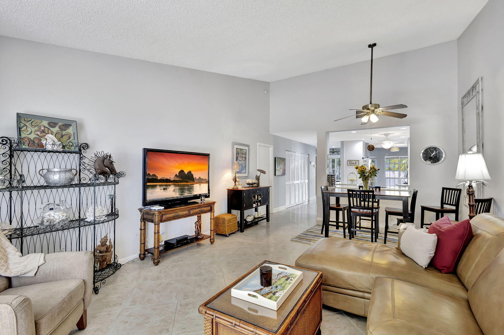 VILLAS OF OCEAN DUNES - Residential Lease