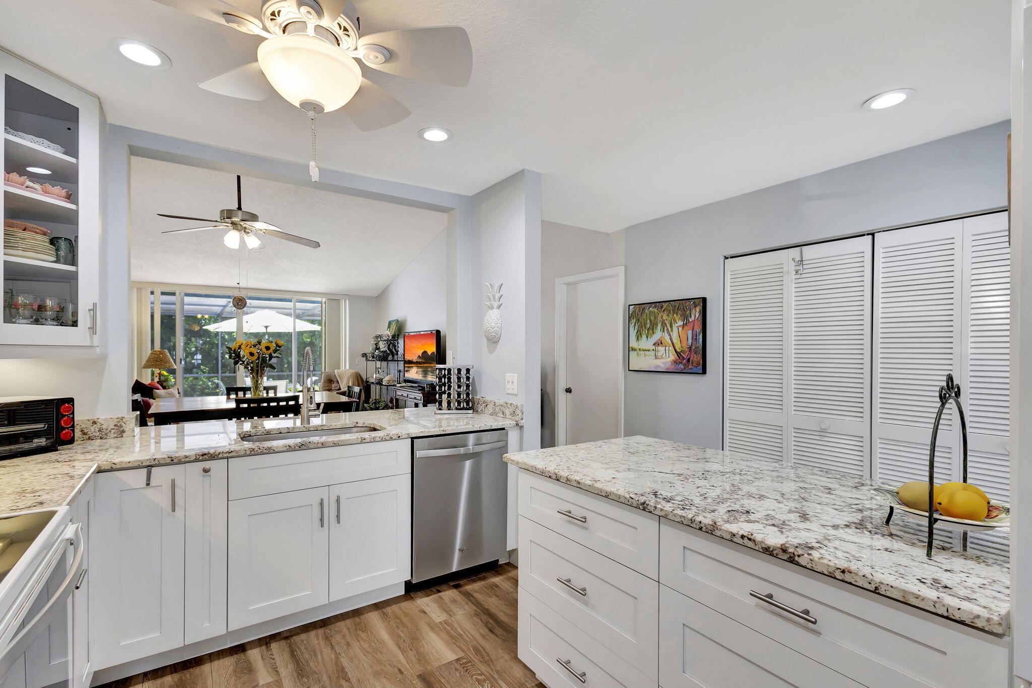 VILLAS OF OCEAN DUNES - Residential Lease
