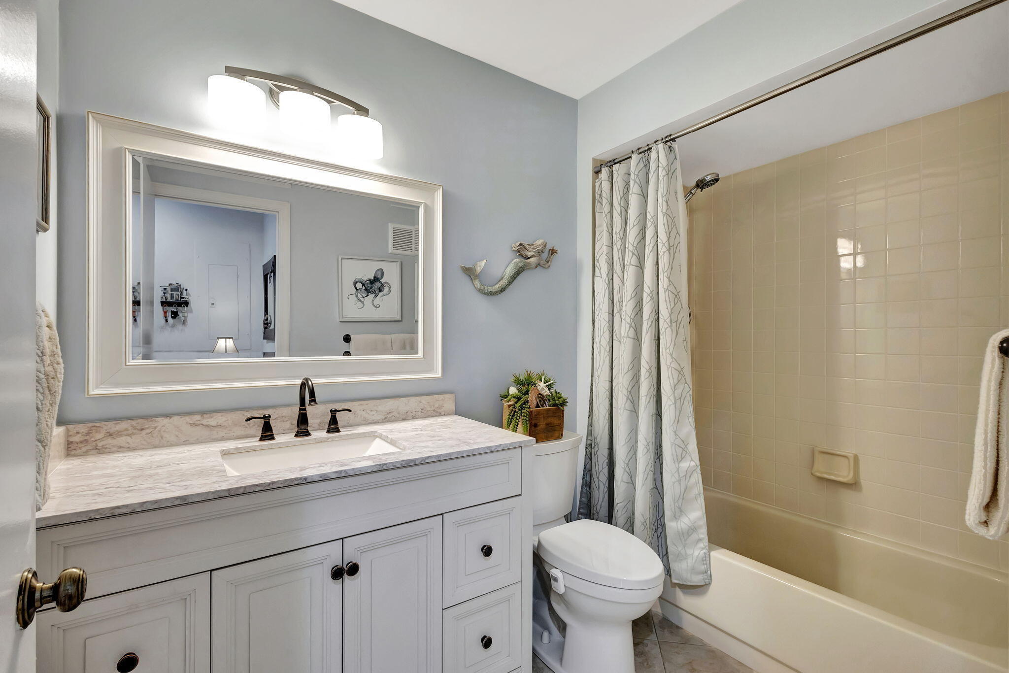 VILLAS OF OCEAN DUNES - Residential Lease