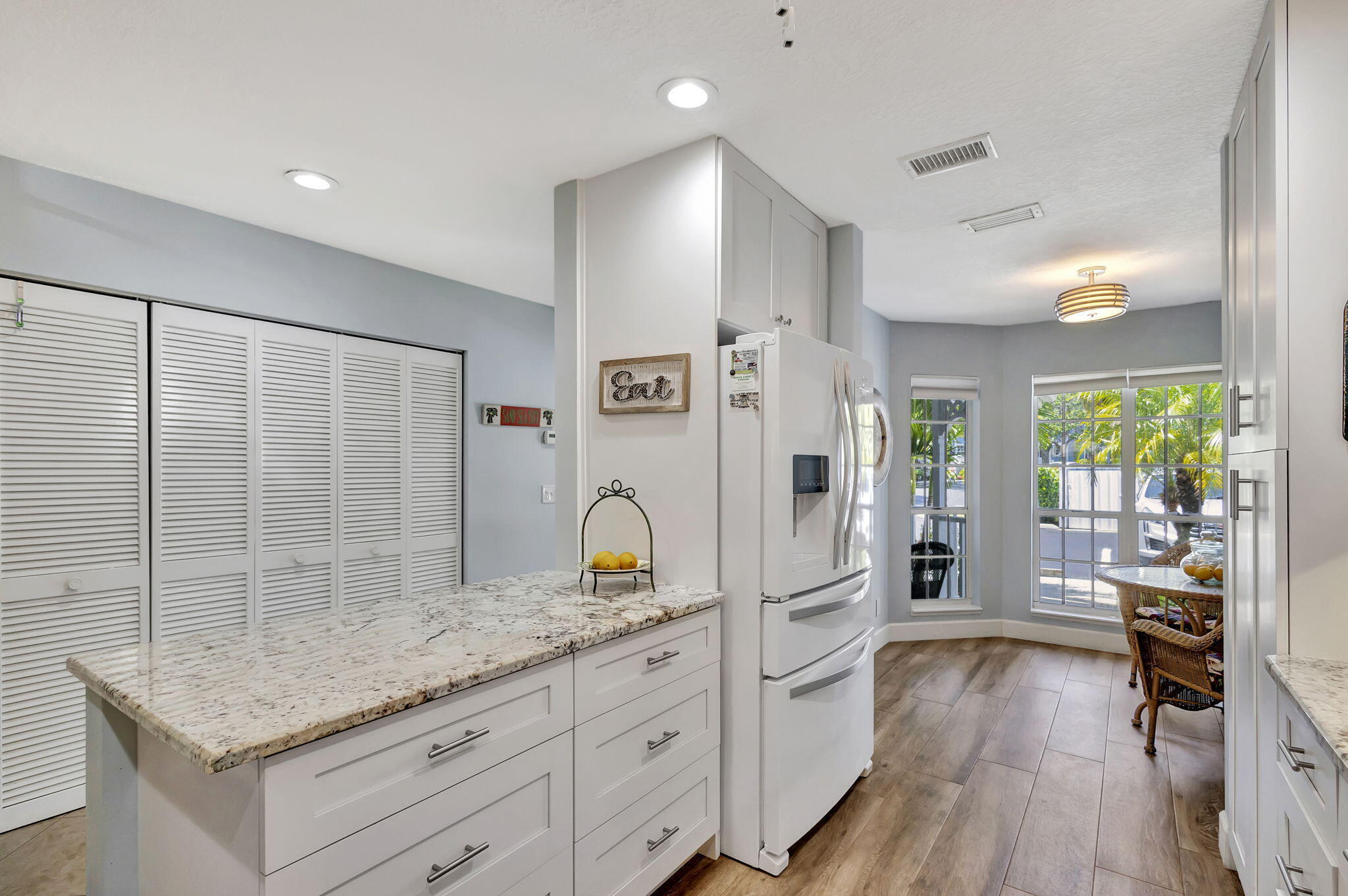 VILLAS OF OCEAN DUNES - Residential Lease