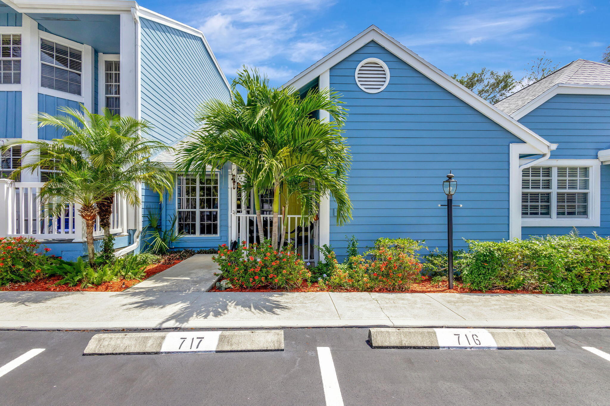 VILLAS OF OCEAN DUNES - Residential Lease