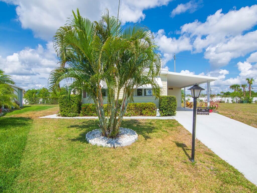 Pinelake Village - Residential