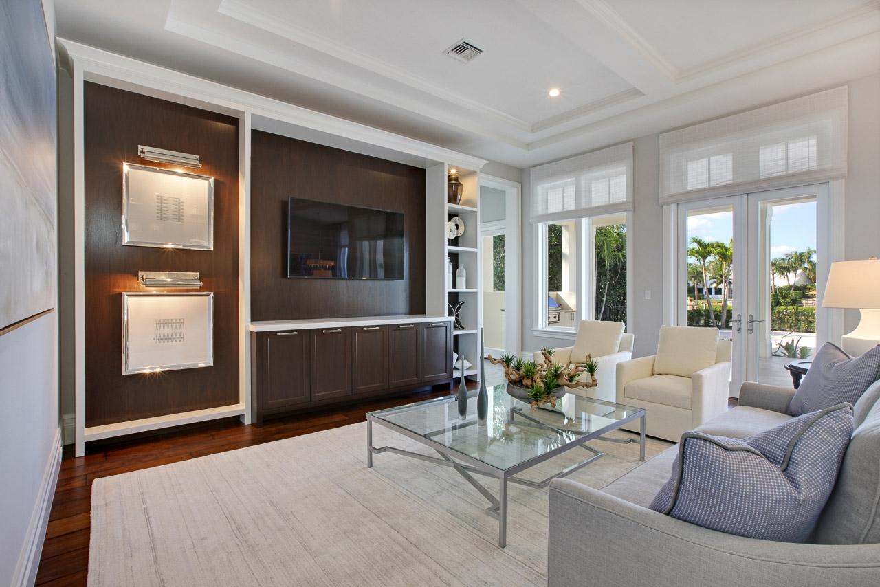 Admirals Cove - Residential