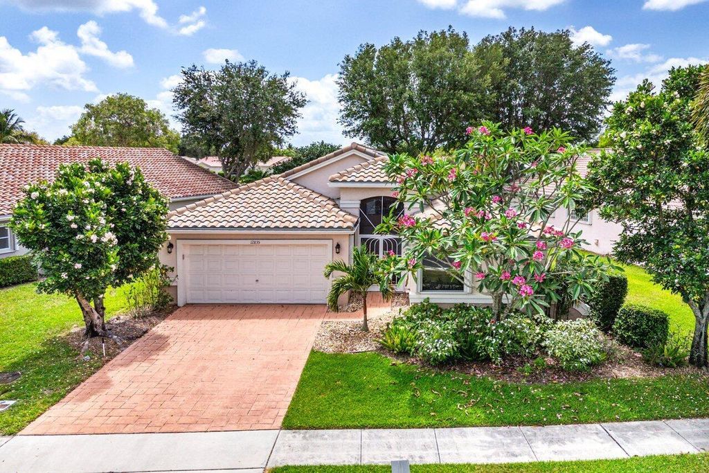 Photo of 12835 Coral Lakes Drive, Boynton Beach, FL 33437 (MLS # R11087367)