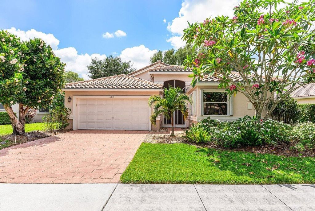 Photo of 12835 Coral Lakes Drive, Boynton Beach, FL 33437 (MLS # R11087367)