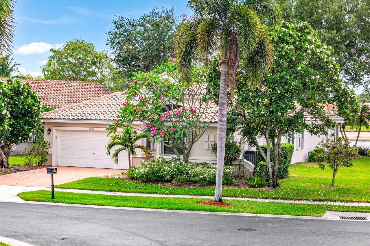 12835 Coral Lakes Drive