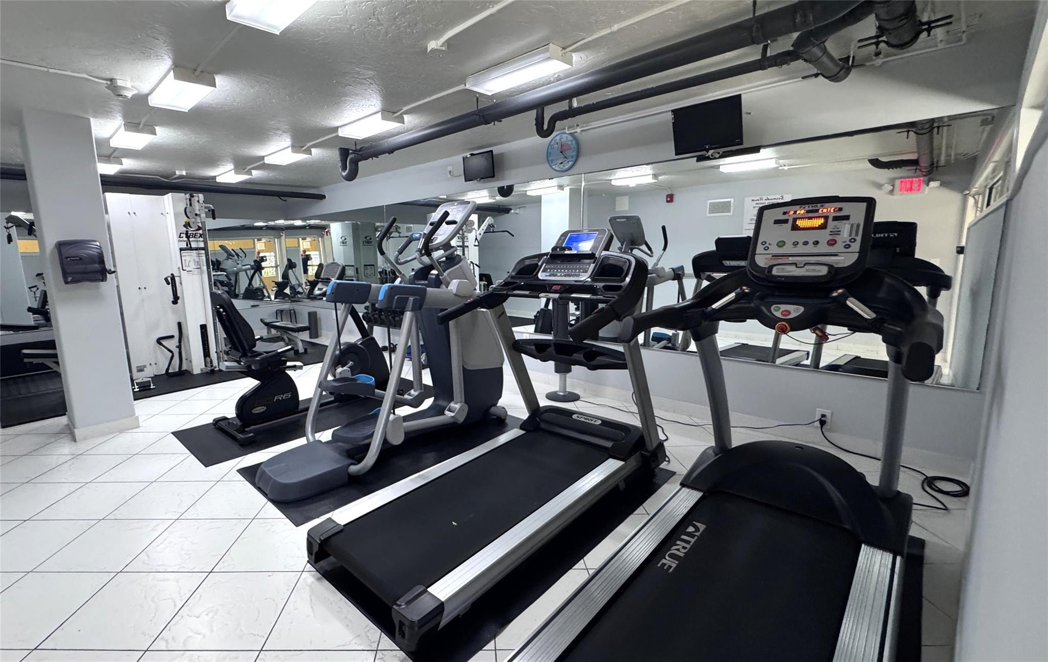 Bermuda House Condo - Residential Lease