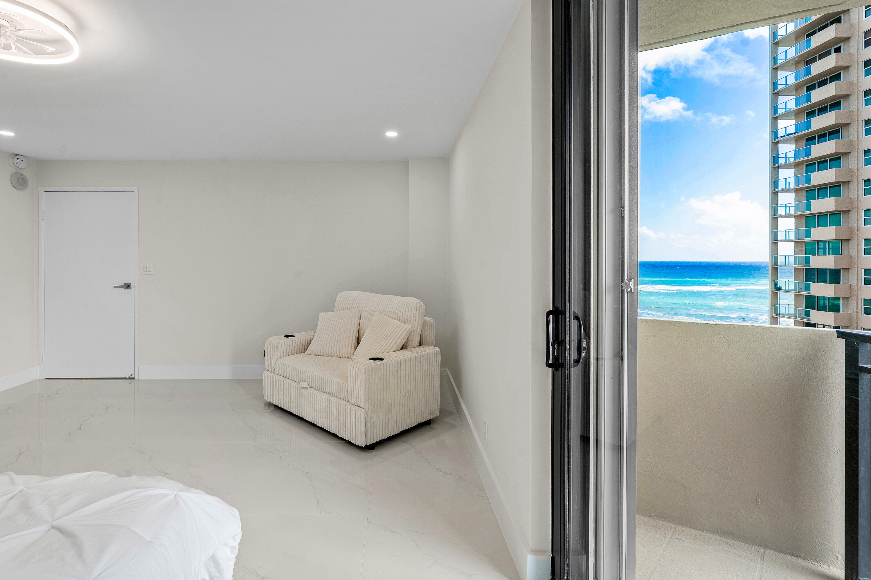 SEAGRAPE CONDO - Residential