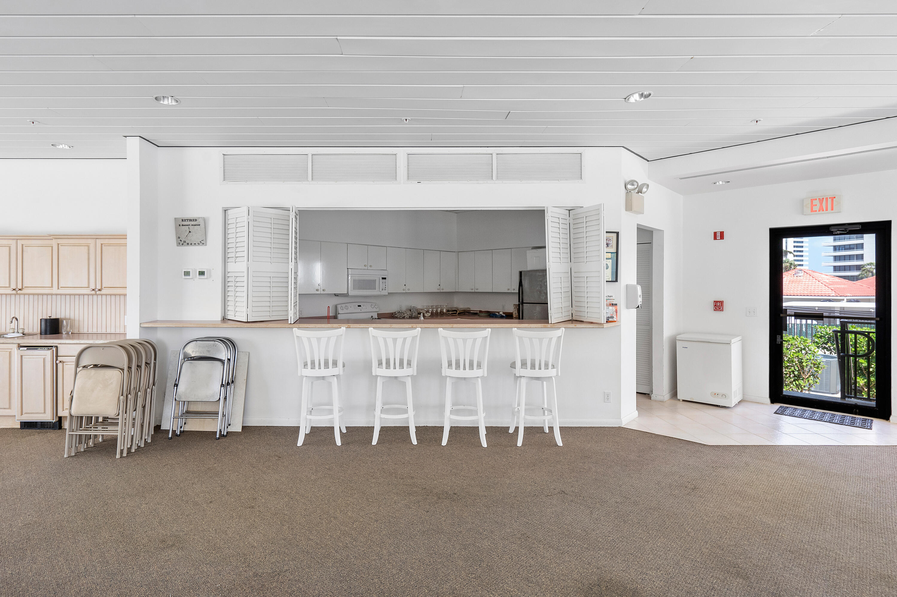 SEAGRAPE CONDO - Residential