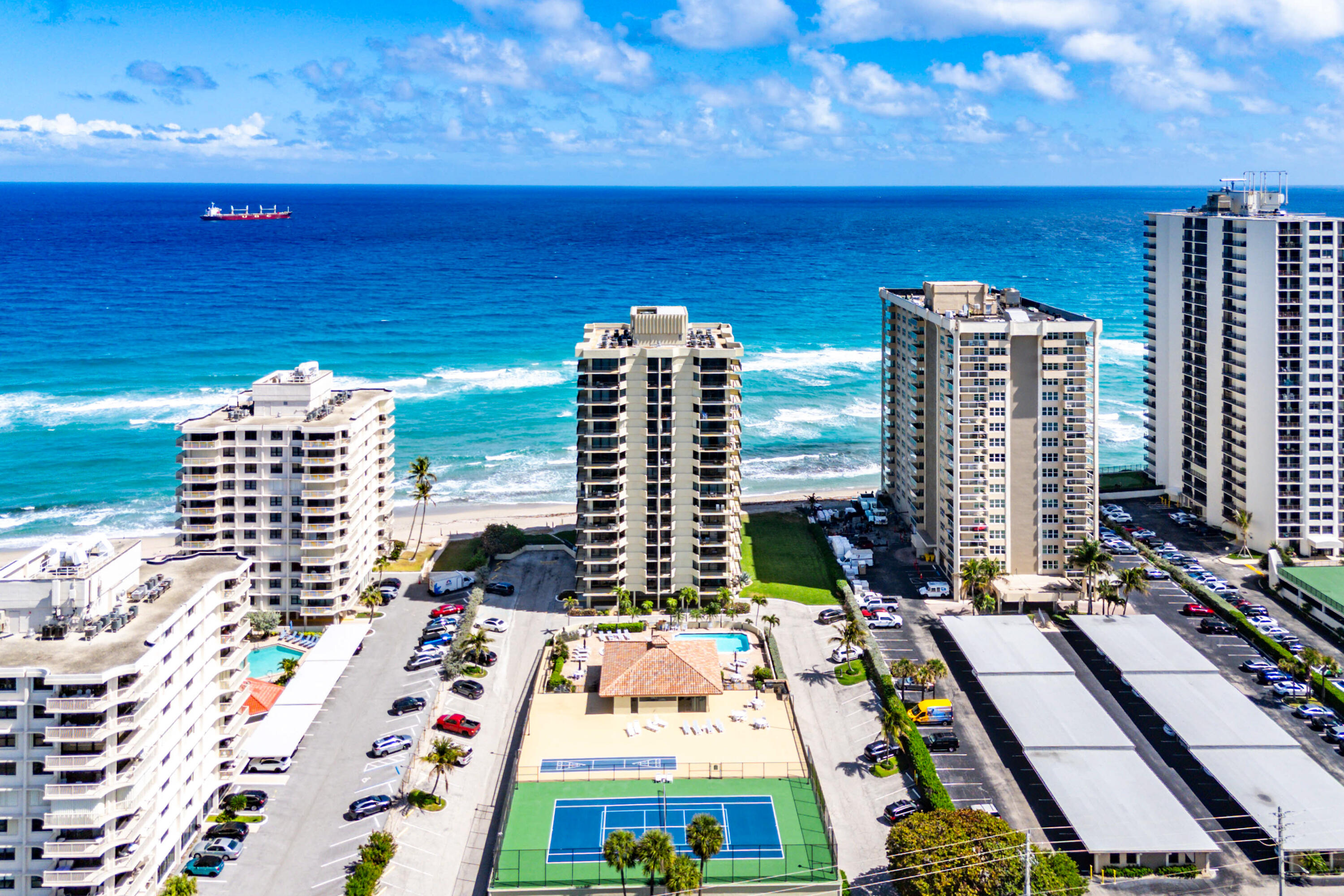 SEAGRAPE CONDO - Residential