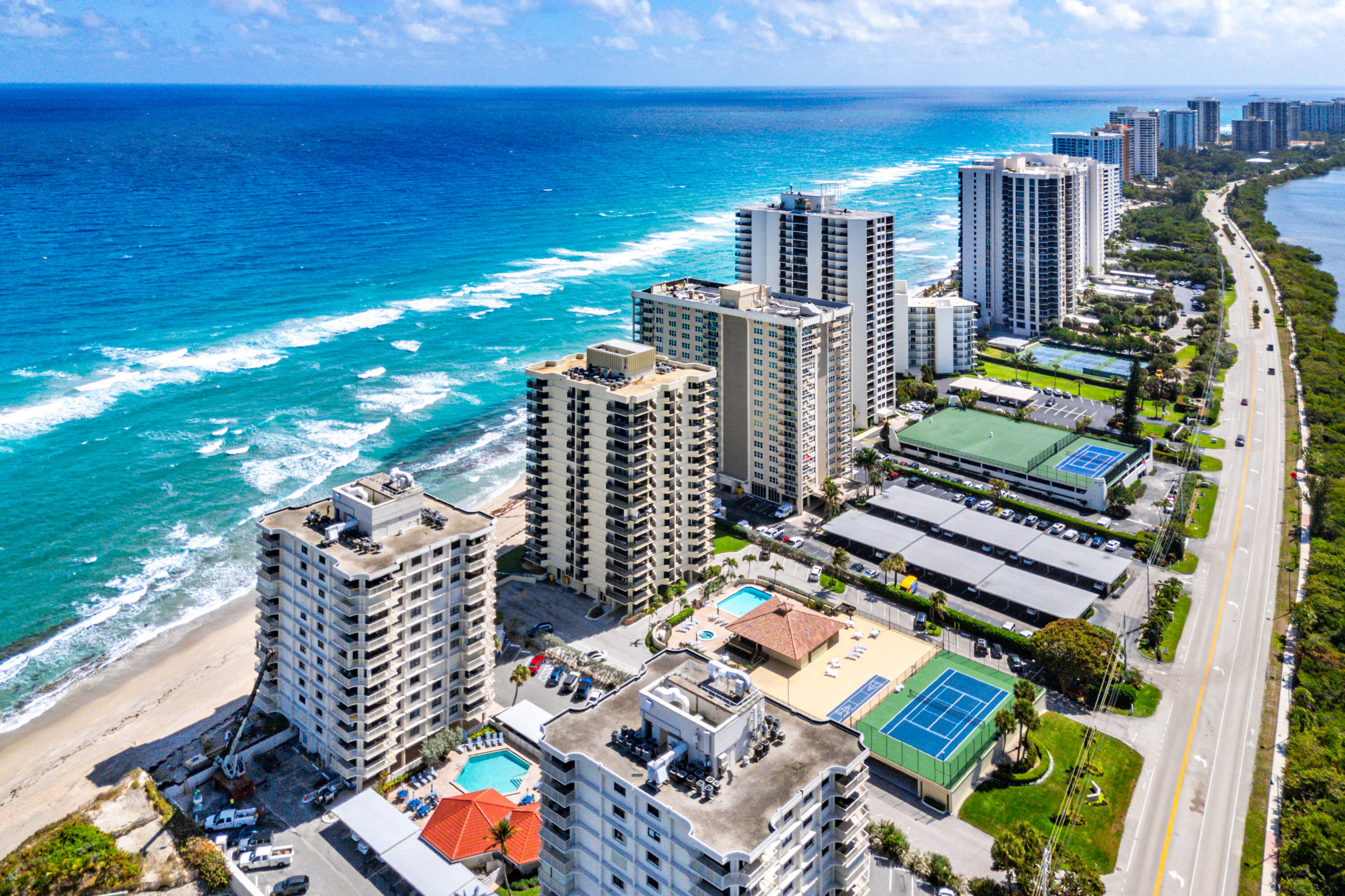 SEAGRAPE CONDO - Residential