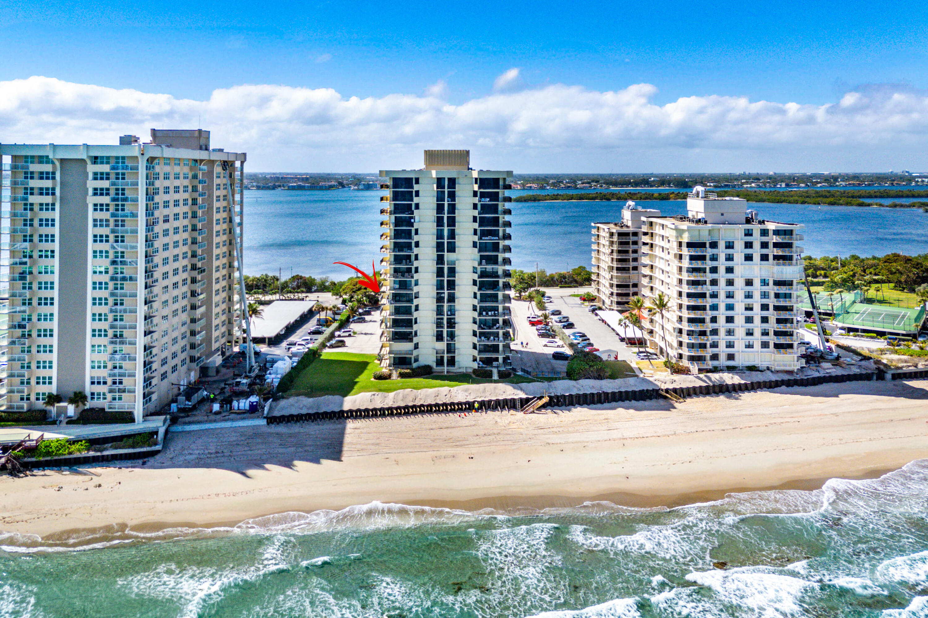 SEAGRAPE CONDO - Residential