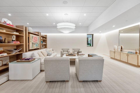 Tiny photo for 2 N Breakers Row ROW #N PH4, Palm Beach, FL 33480 (MLS # B26090628)