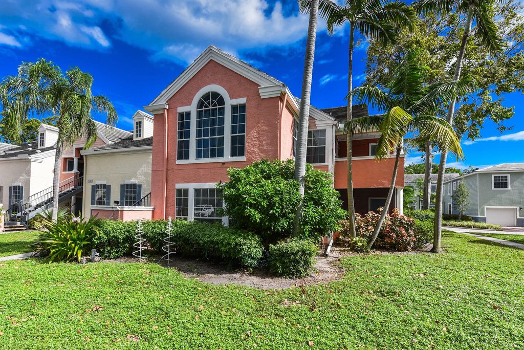 Photo of 1345 Crystal G Way #G, Delray Beach, FL 33444 (MLS # R11048901)