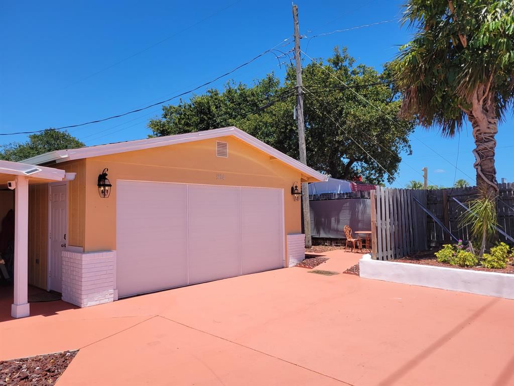 Photo of 3124 NE Skyline Drive #B, Jensen Beach, FL 34957 (MLS # R10888271)