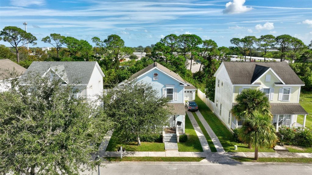 Photo of 3340 N Park Drive, Fort Pierce, FL 34982 (MLS # F10411958)