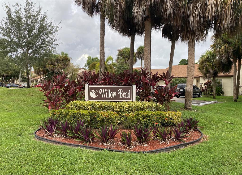 Completely remodeled and freshly painted villa in active adult community of Willow Bend! Come inside and be greeted by spacious living areas. The two bedrooms are spacious as well and offer ample closet space. This lovely home also offers a covered Florida Room which adds to your living space. Well maintained community offers its residents many resort style amenities and is located just minutes from fine shopping, dining, Wellington, West Palm Beach and Palm Beach International Airport.
