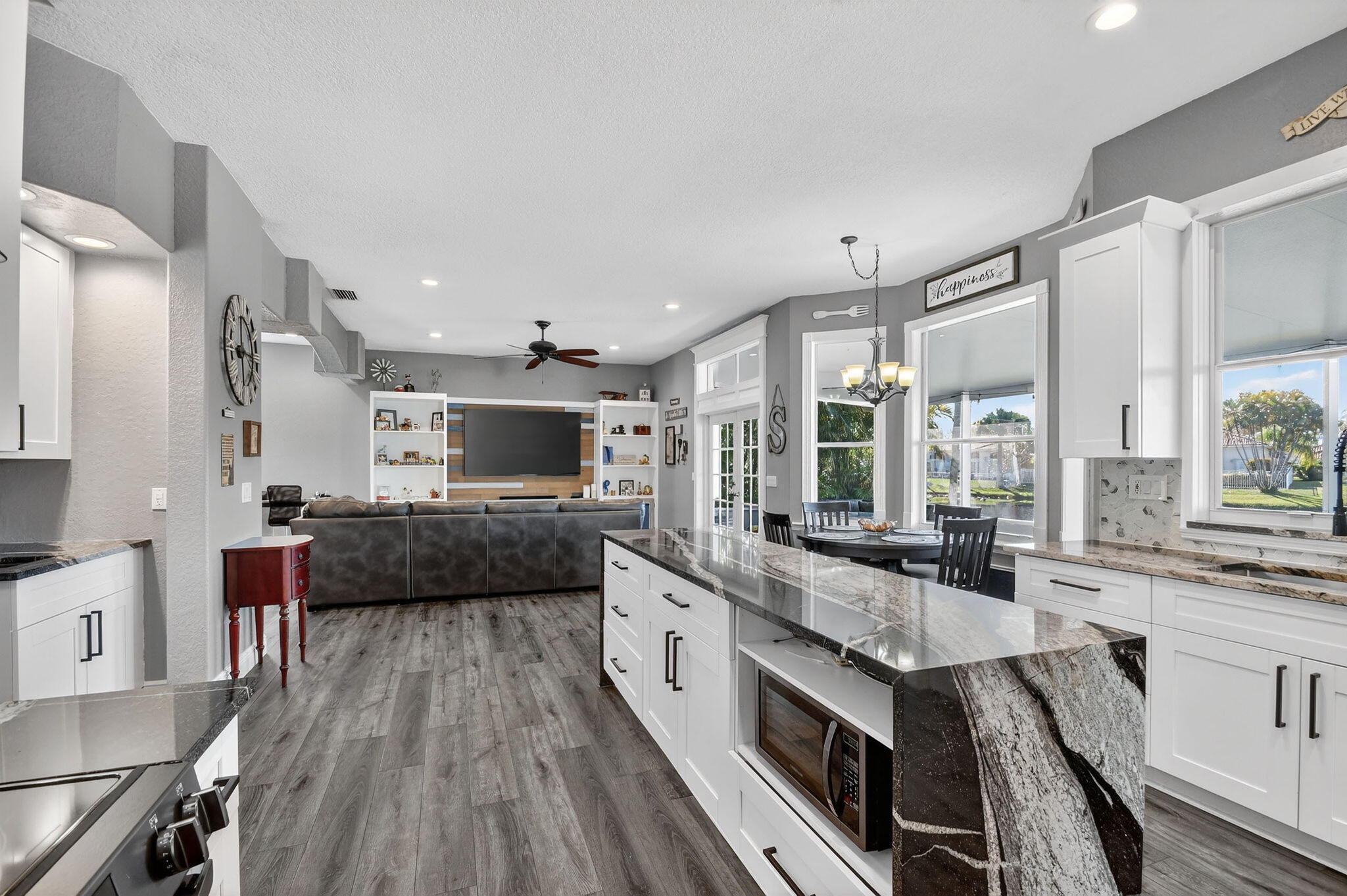 WINSTON TRAILS PAR 8 - Residential