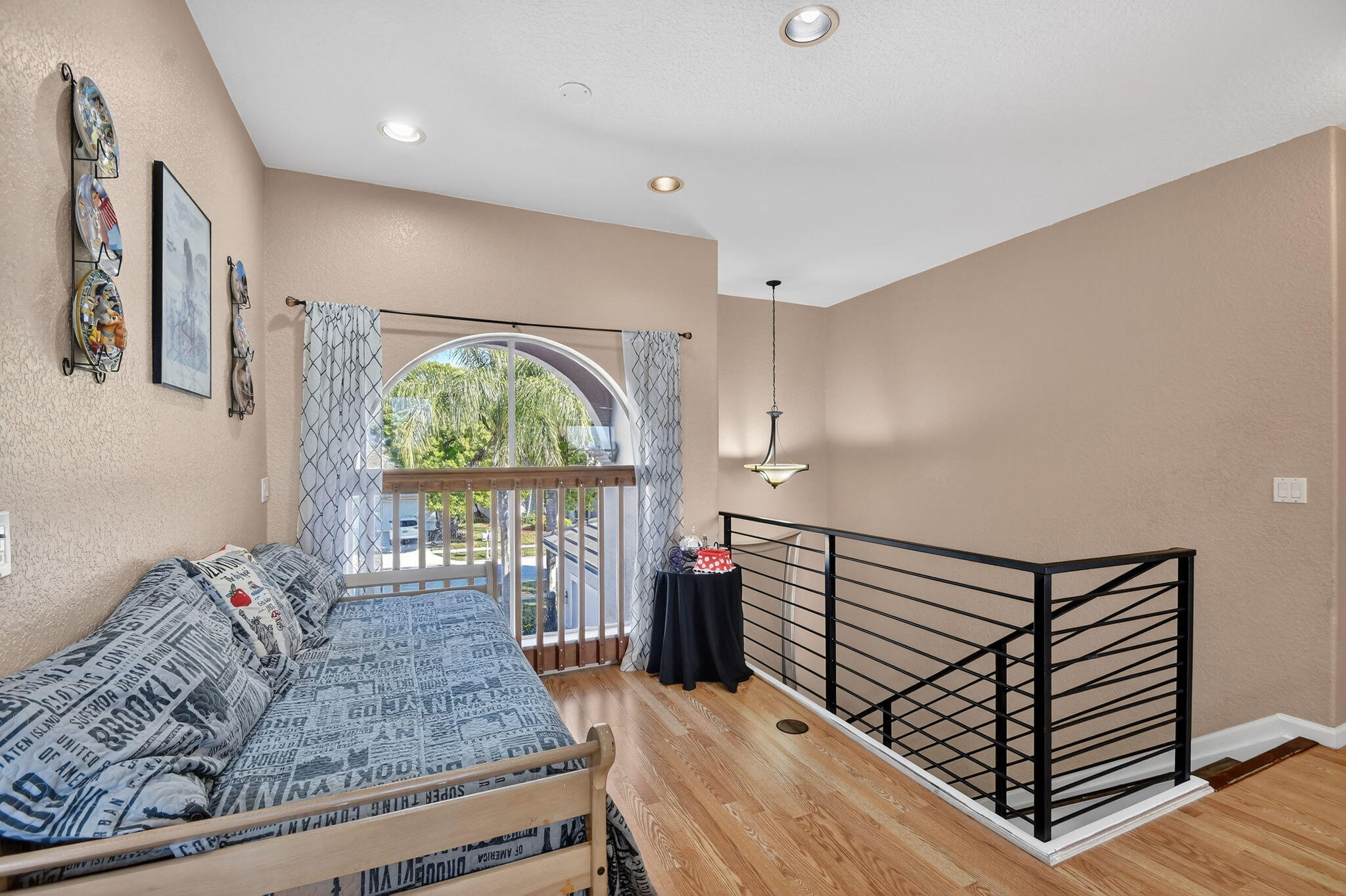 WINSTON TRAILS PAR 8 - Residential