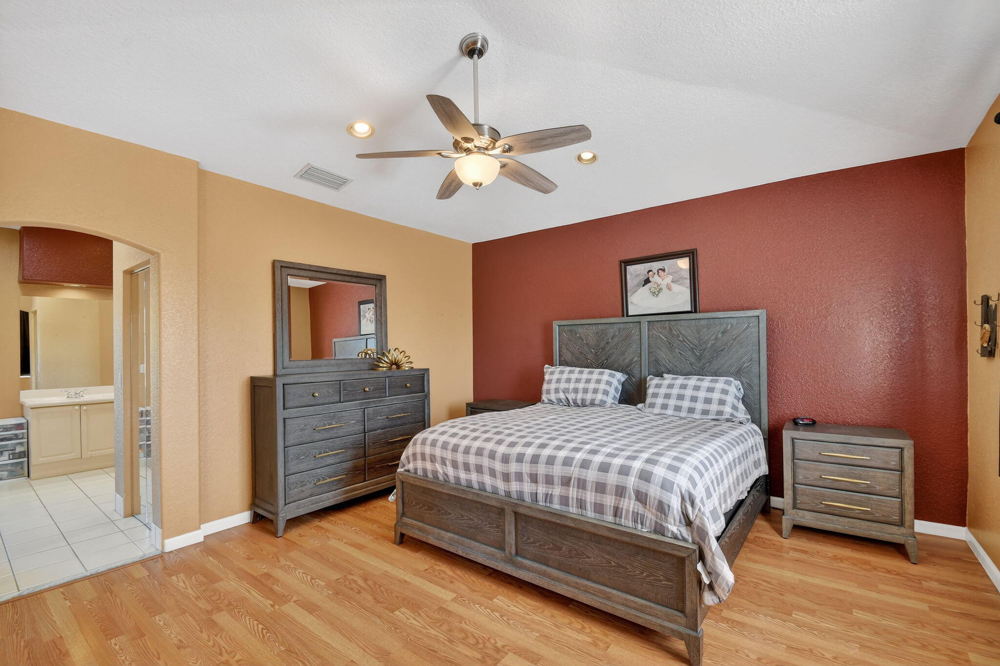 WINSTON TRAILS PAR 8 - Residential