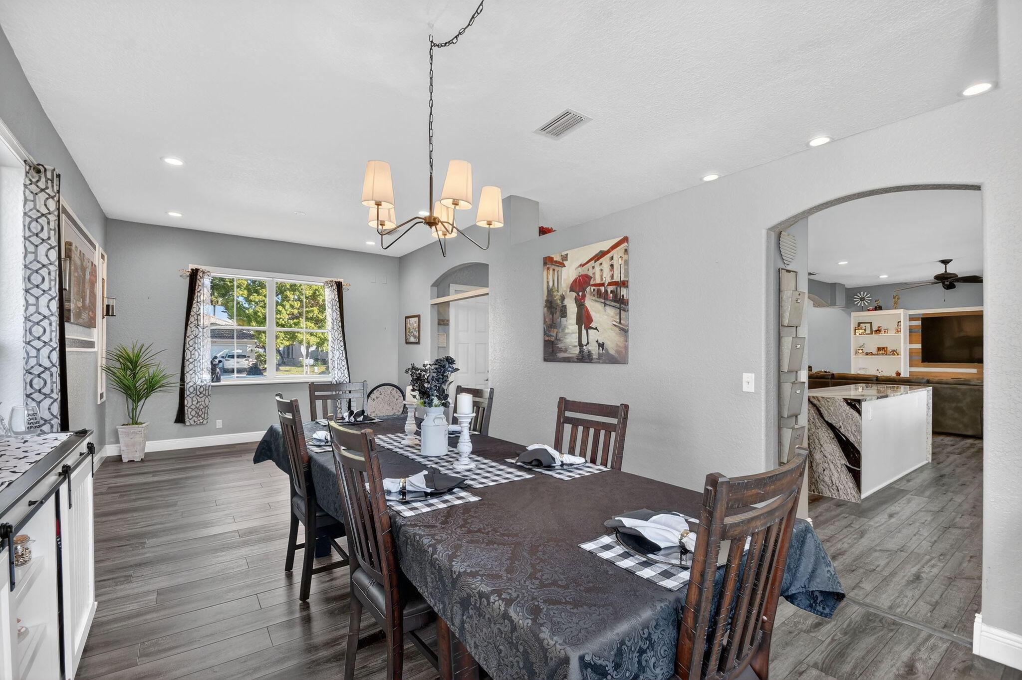 WINSTON TRAILS PAR 8 - Residential