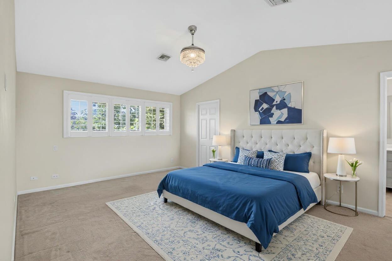 BOCA RATON HILLS SEC 3 - Residential