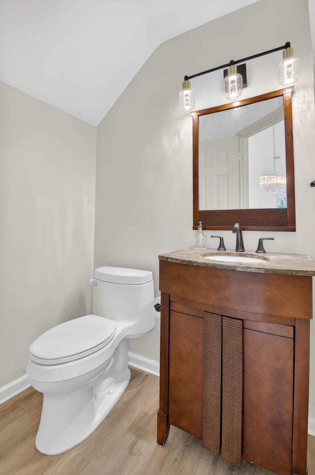 BOCA RATON HILLS SEC 3 - Residential