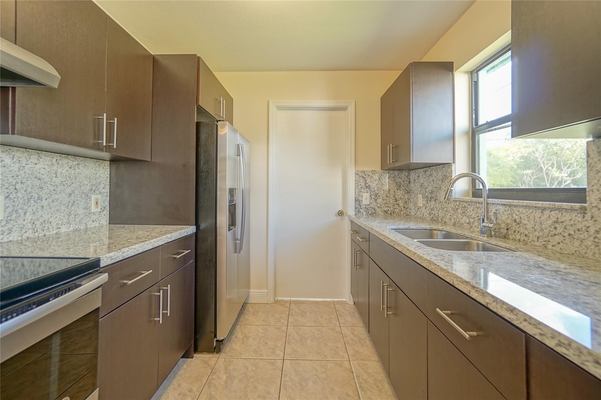 Miami Gardens Estates 22- - Residential Lease