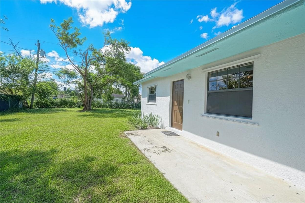 Miami Gardens Estates 22- - Residential Lease